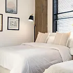 Fashion Loft 2 Bedroom Downtown