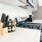 Spacious 4 Bedroom House In K Town - Cl1 - Bev