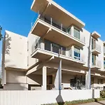 Beachfront Bliss Spacious 2Br Apt In Santa Monica