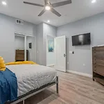 New Beauty By Avantstay Modern Central Location