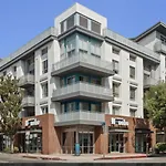 Sunset Duo 2 Bedroom Charm With Free Parking