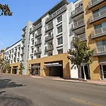 Sunset Duo 2 Bedroom Charm With Free Parking