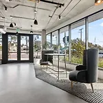 Private Skyloft, Dtla Views, 1 Mile To Dodger Stadium