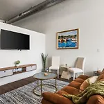 Dtla Loft, Parking, Pool, Gym, Steps To Crypto Arena