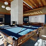 Marina Del Rey With All Amenities
