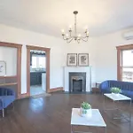 Burlington Hostel