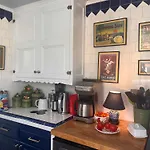 5-Star Beverlyhills Suite