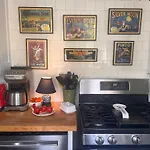 5-Star Beverlyhills Suite