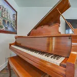Convenient Los Angeles Retreat About 1 Mi To Downtown!