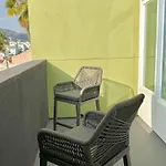 Top Floor Hollywood 1Br Condo With Views