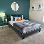 2-Bedroom Hollywood Apartment With Rooftop Pool And Stunning Views