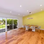 Sunnyhill Escape