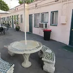 Copacabana Inn