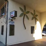 Broadway Motel