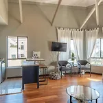 Ocean Luxury Lofts And Suites