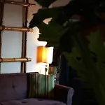 Hollywood Gateway Suite
