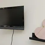 Quiet Studio In Hollywood Area