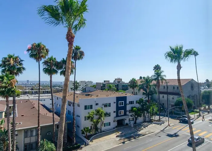 Hollywood Loft Apartments Free Parking Close To Studios Universal