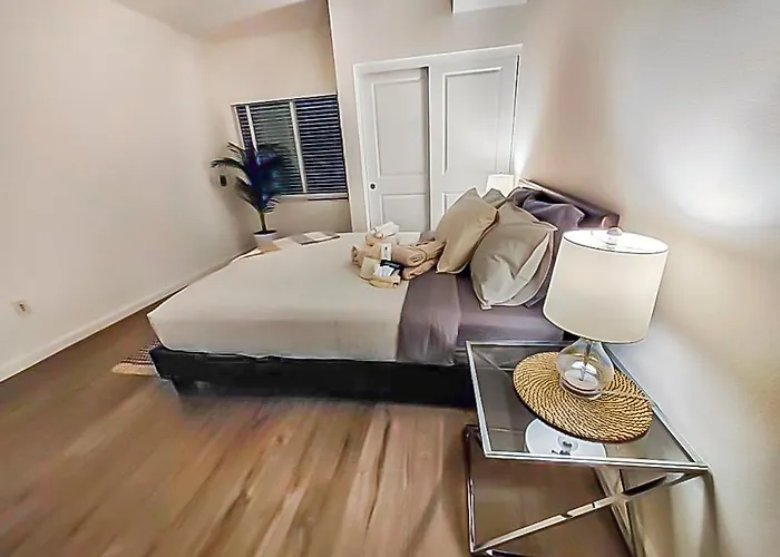Two Bedroom Condo at Universal Studios
