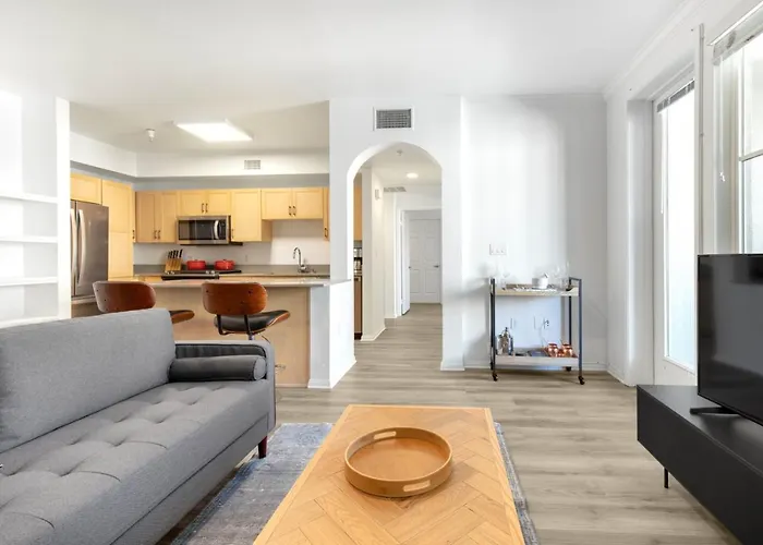 Hollywood 2Br W Gym Pool Spa Nr Sunset Blvd Lax-200