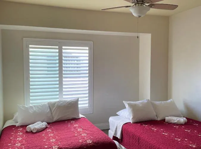 Private Los Angeles Room - Free Wifi, Ac, Tv, Private Fridge, Kitchen, Near Usc - Exposition Park - Usc Memorial Coliseum - Banc Of California Bmo Stadium - Downtown Los Angeles Dtla - University Of Southern California Usc!!!