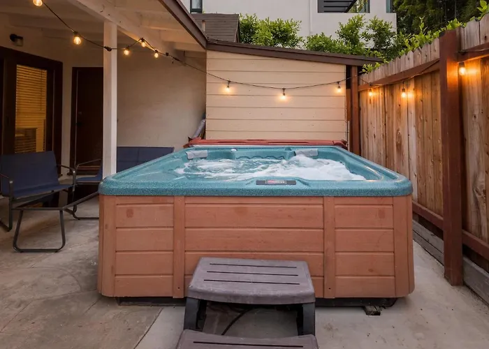 Glamorous West Hollywood Haven