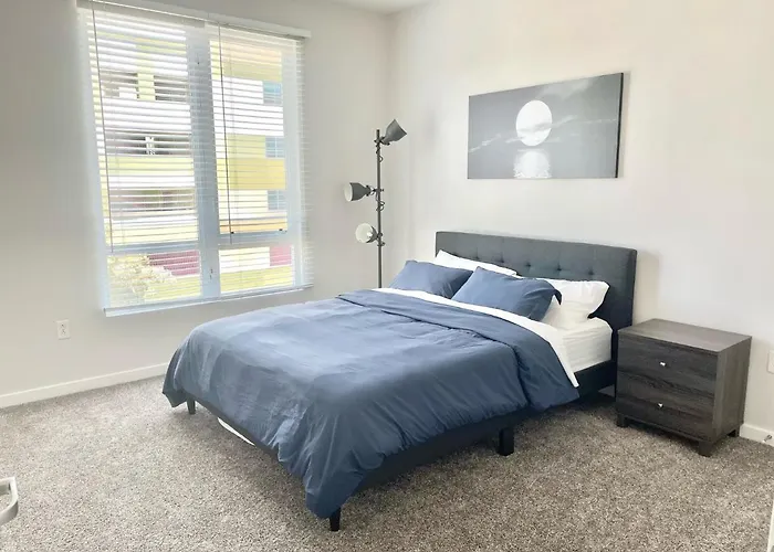 Stunning View Of Dtla Modern Retreat Free Amenity