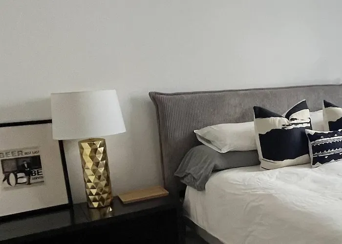 Stylish Pacific Palisades Gem