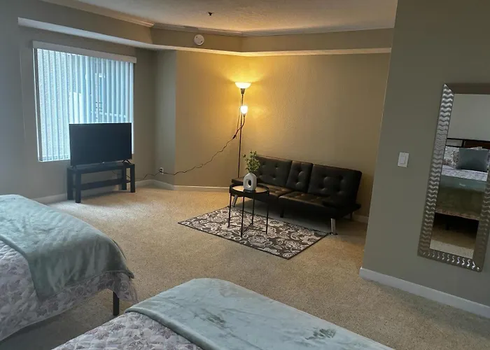 Sweet Studios Universal Loft Free Parking And Wifi