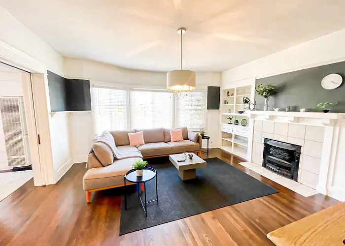 Cozy 2-Bedroom Home