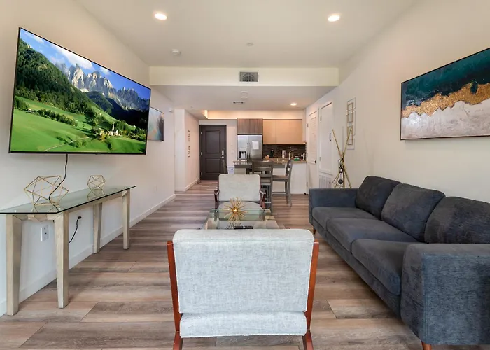 Beverly Hills Luxury 2Bd 2Ba Condo Gated Parking!