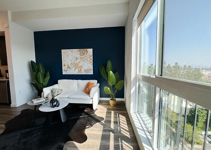 Cosmopolitan Hollywood Home Dtla View Parking