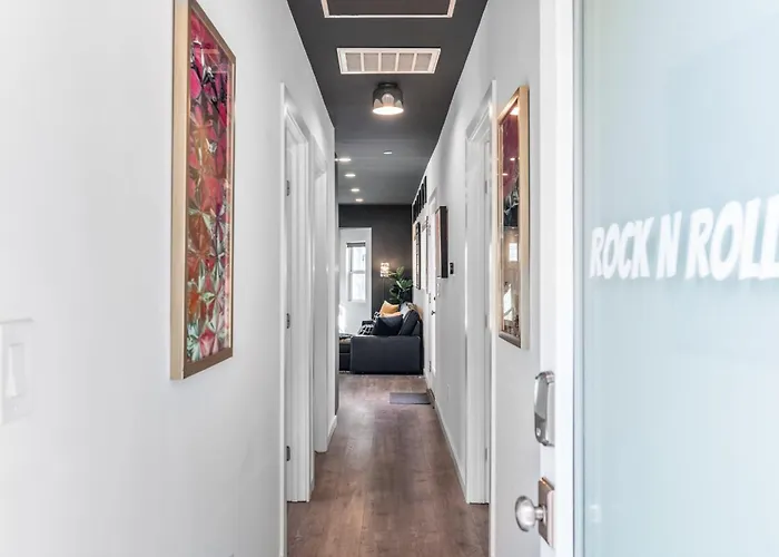 Rock N Roll By Avantstay Vibey Hollywood Retreat Steps To Attractions