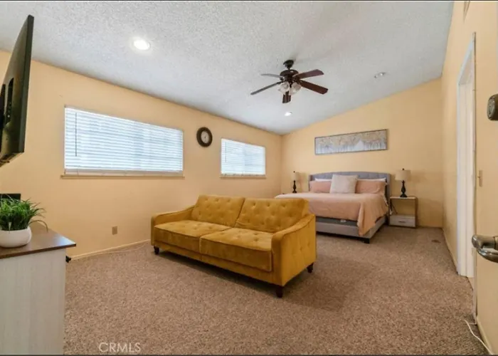 Covello Master Suite With Balcony And Private Bath