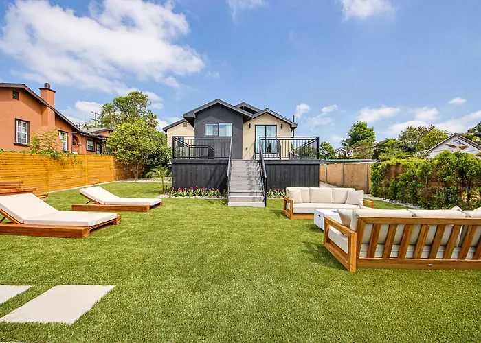 Modern Villa W Jacuzzi Sauna&Garden