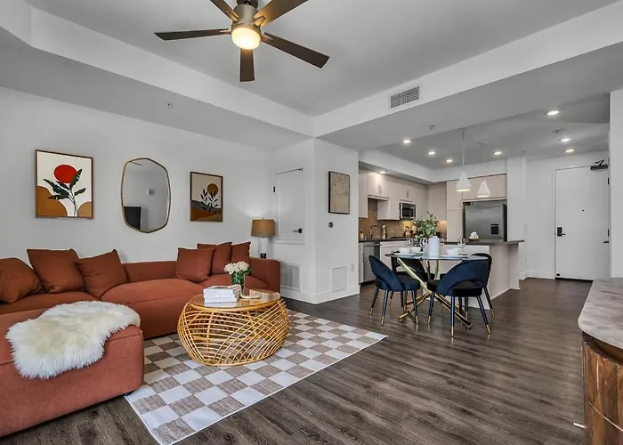 Marina Del Rey With All Amenities