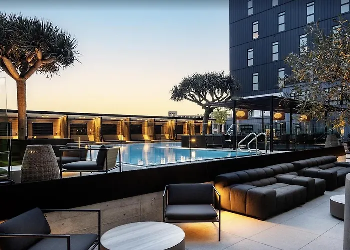Modern Stay In Arts District La