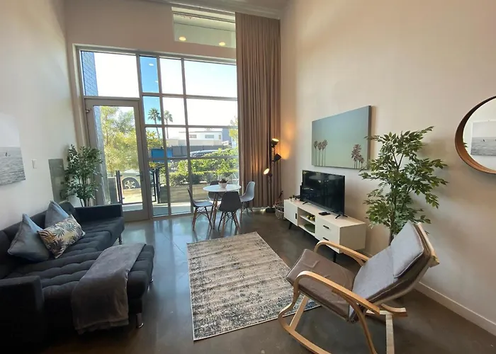 La Loft Apartments Near The Beach