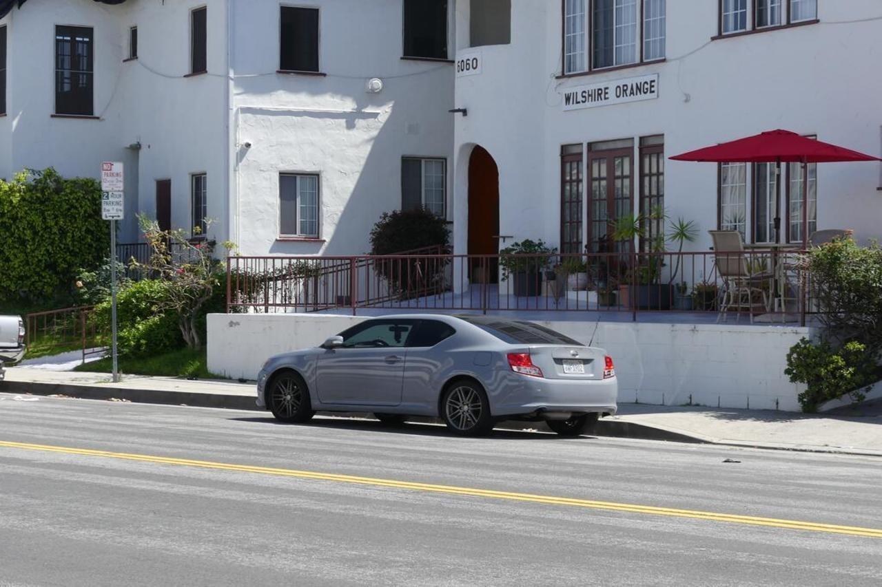 Wilshire Orange 2* Los Angeles