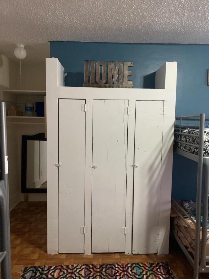 Downtown La Central Bed & Breakfast Los Angeles