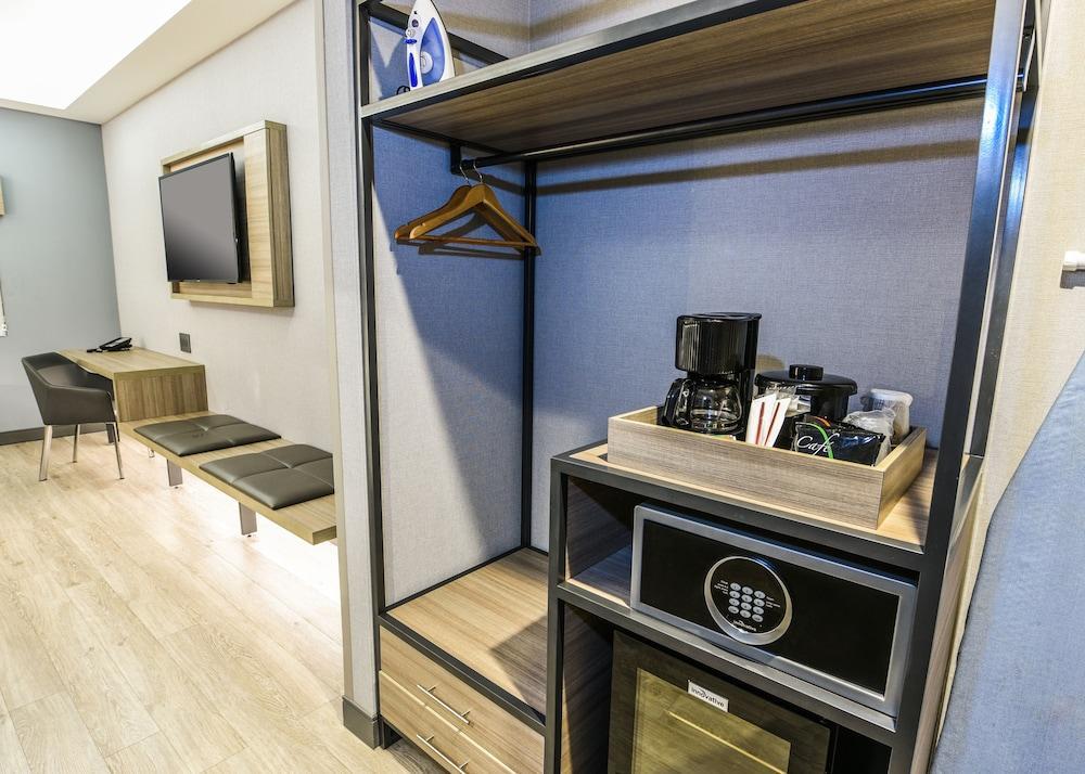 Avenue Hotel, Ascend Collection 3*