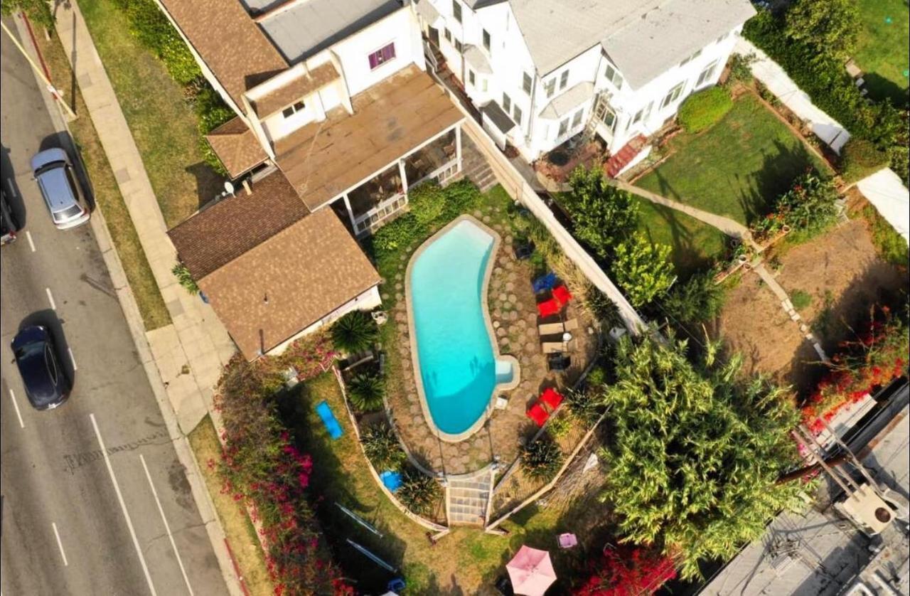 Hostel Beverly Hills *