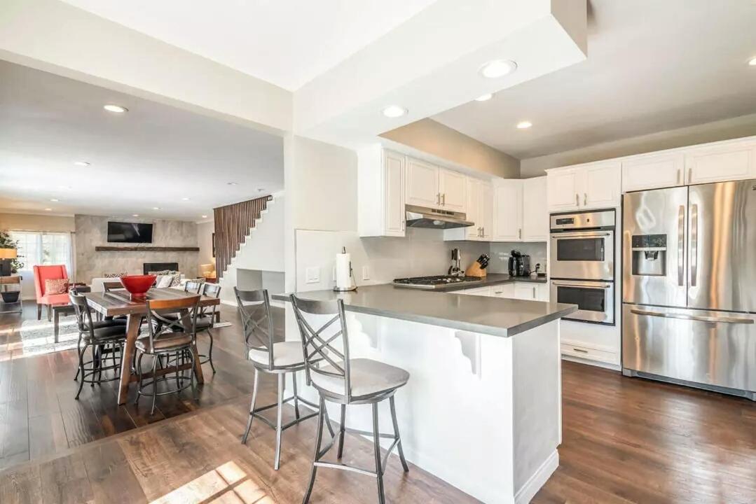 Holiday home Stylish Hollywood Hills With Million Dollar Views Waiting For You! Los Angeles
