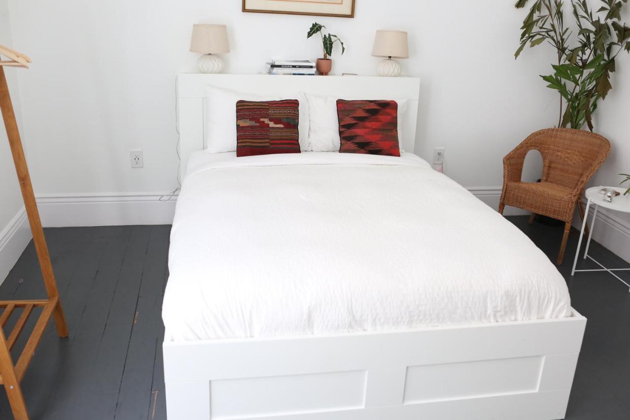 The Burlington Apartment Los Angeles