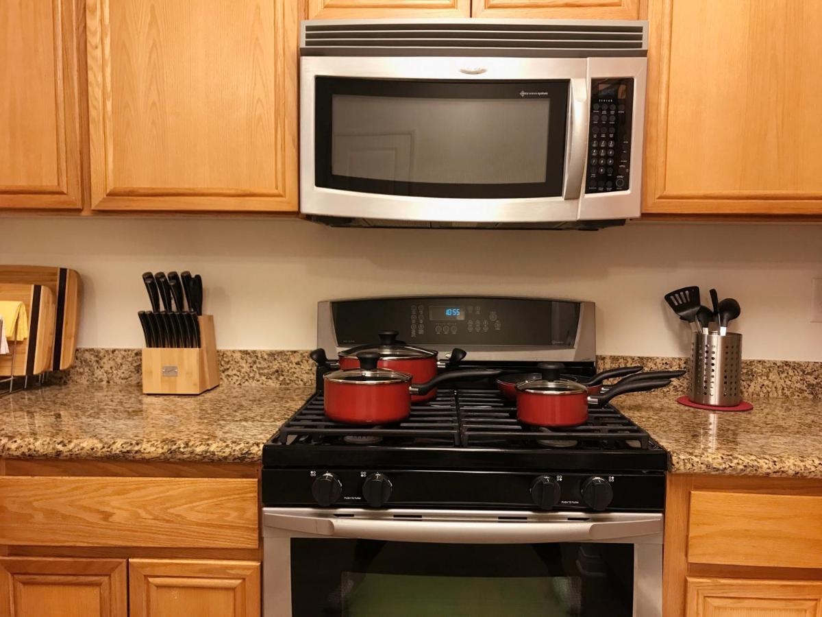 Perfect Near Ucla W Parking Gym Pool Wifi In Westwood B3 Apartment Los Angeles