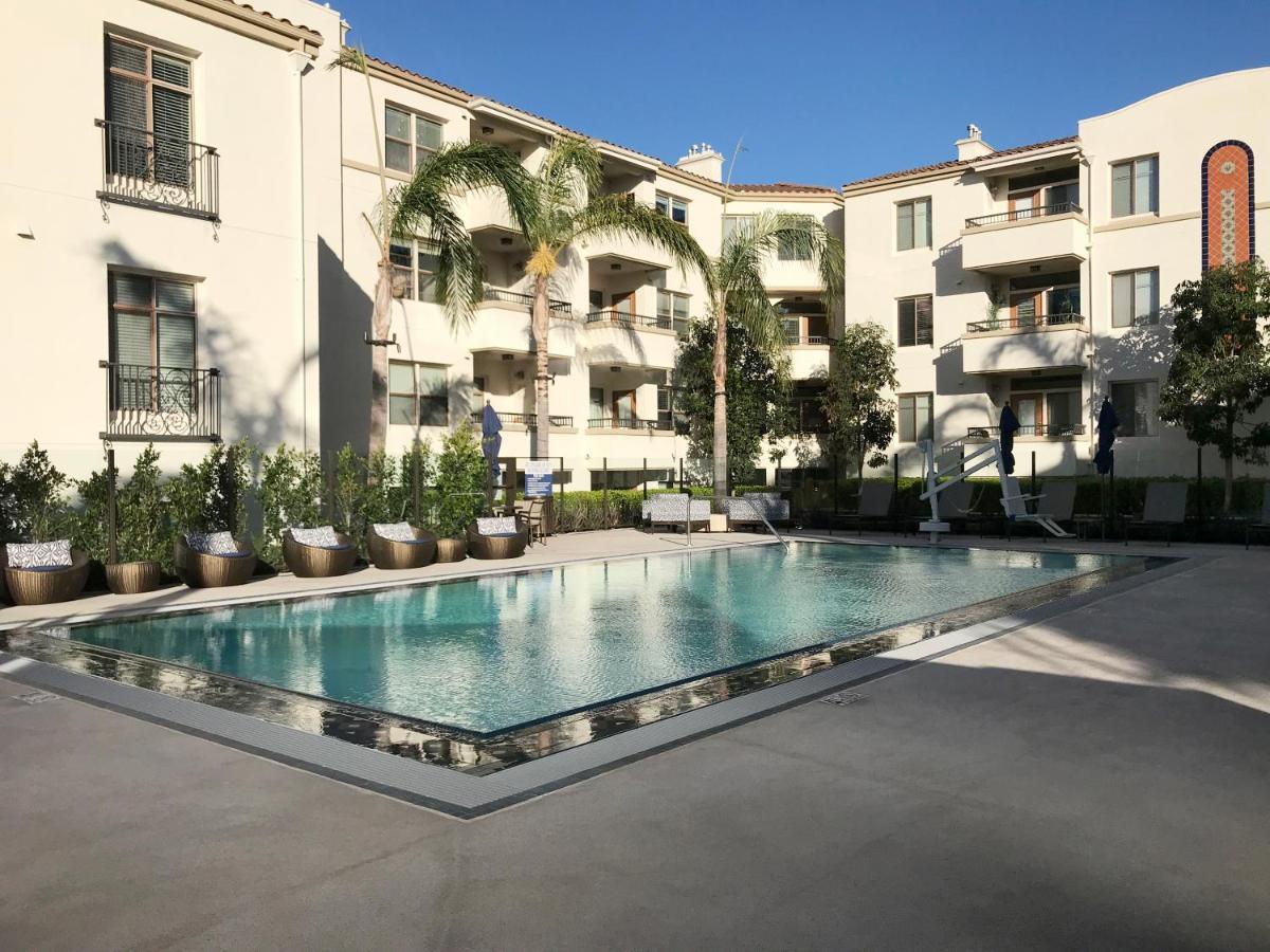 Perfect Near Ucla W Parking Gym Pool Wifi In Westwood B3 *