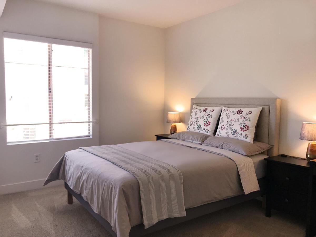 Perfect Near Ucla W Parking Gym Pool Wifi In Westwood B3 Apartment