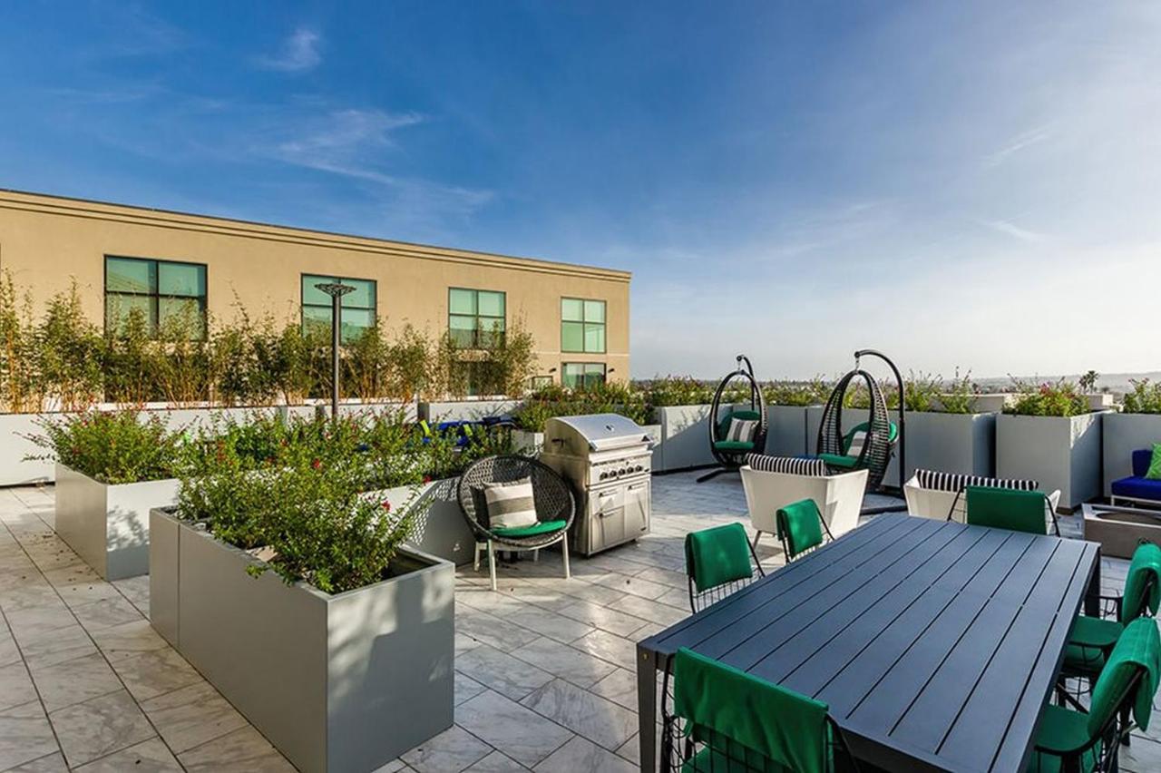 Aparthotel One Lux At The Mansfield Miracle Mile *