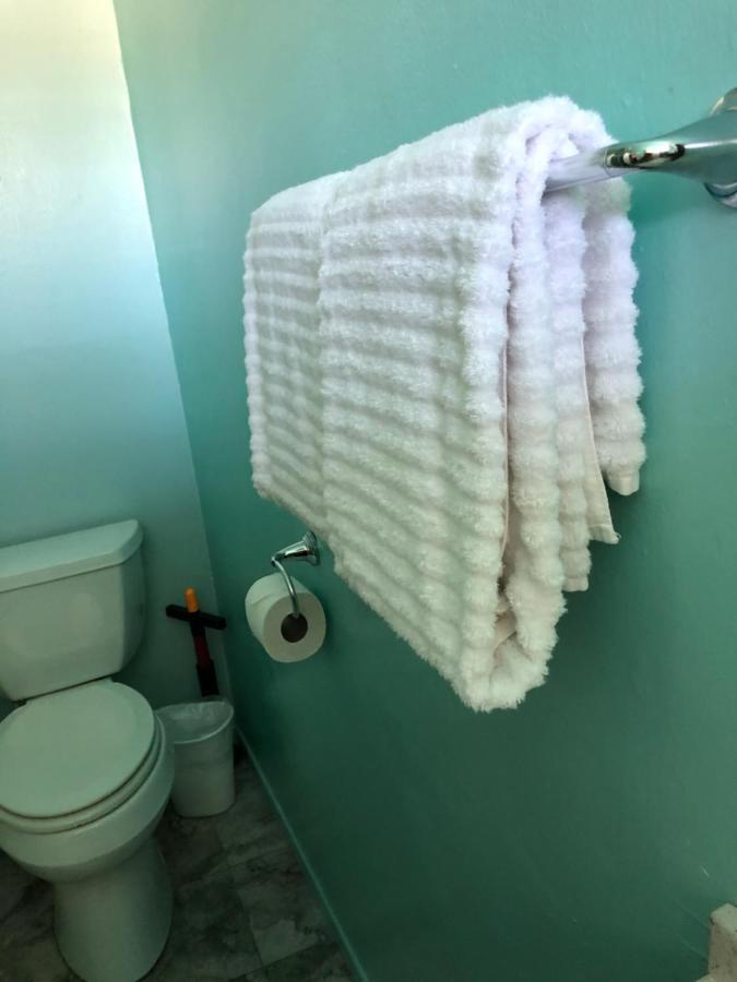 Holiday home 6 Bedrooms 3 Bathrooms Pool Los Angeles