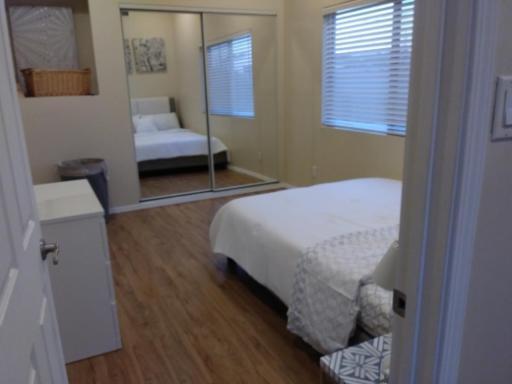 Corporate Manor Apartment Los Angeles